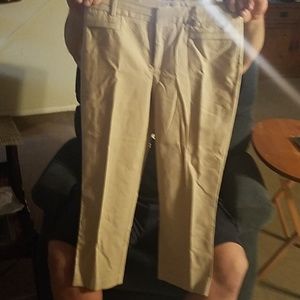 Calvin Klien Capri pants